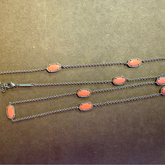 Kendra Scott Chic Silver and Coral Necklace + Matching Earrings - Picture 2 of 8